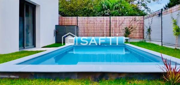 Maison d architecte contemporaine avec piscine, dépendance et prestations haut de gamme