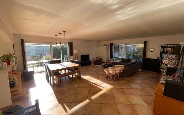 Maison à vendre    6 pièces •  La Seyne-sur-Mer