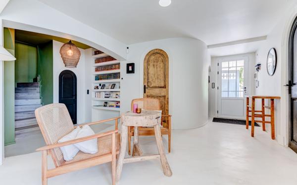 Maison à vendre    6 pièces •  Aspremont