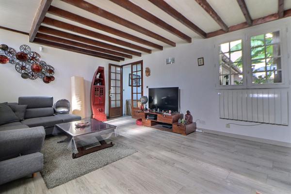 Charmante maison 5 pièces à Saint Leu La Forêt
