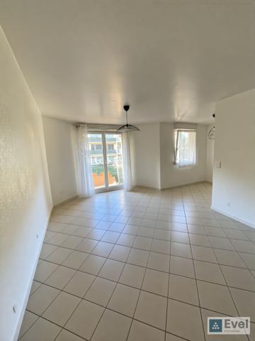 METZ DEVANT LES PONTS - 2 pièce(s) - 56 m2