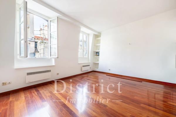 # Appartement – 49m² – Paris 6ème