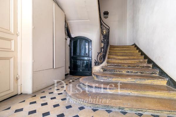 # Appartement – 49m² – Paris 6ème