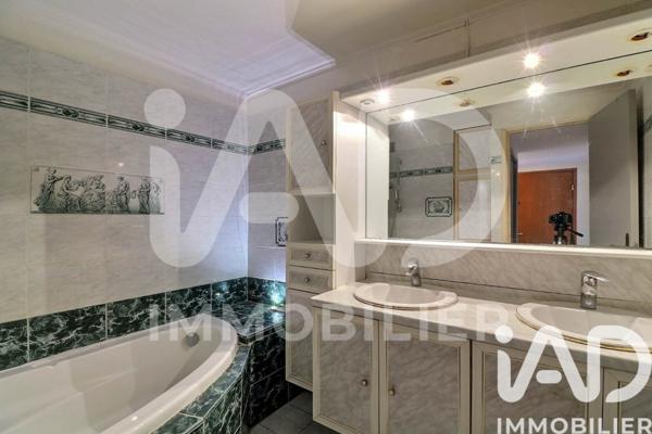 Appartement à vendre 4 pièces 70 m² Septèmes-les-Vallons