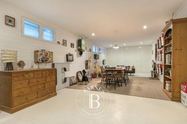 Verrières-le-Buisson, Maison 5 Chambres -  323 m² à vendre