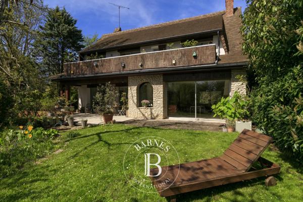 Verrières-le-Buisson, Maison 5 Chambres -  323 m² à vendre