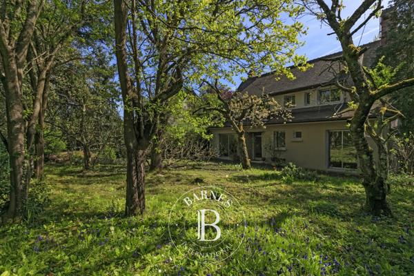Verrières-le-Buisson, Maison 5 Chambres -  323 m² à vendre