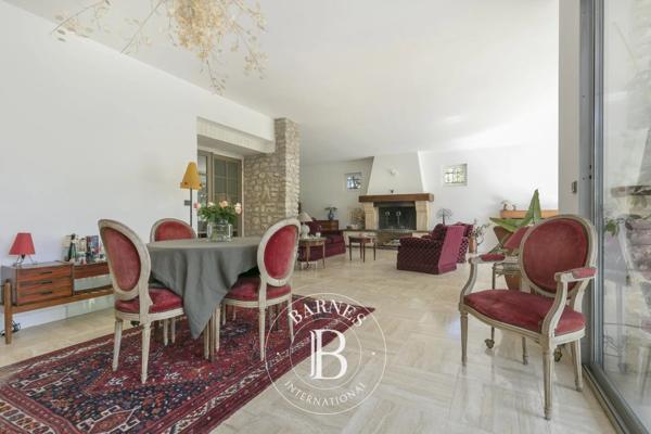 Verrières-le-Buisson, Maison 5 Chambres -  323 m² à vendre