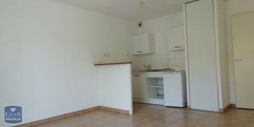 Appartement à louer 1 pièce 28.06m²