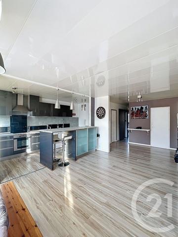 Appartement F4 à vendre  4 pièces - 79,02 m2 CLERMONT FERRAND - 63