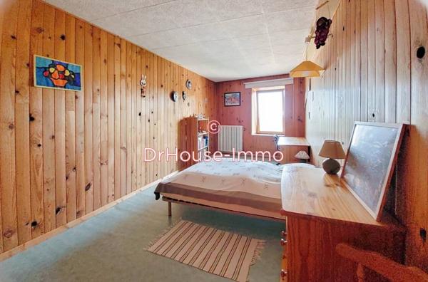 Maison à vendre 8 pièces de 211 m²