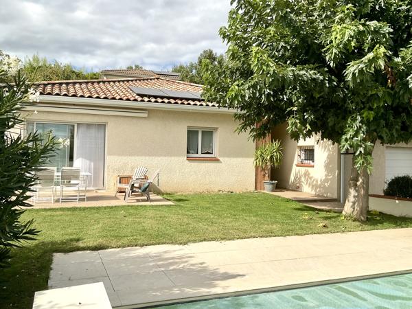 Maison BBC de plain-pied T5 avec piscine à Villeneuve-Tolosane