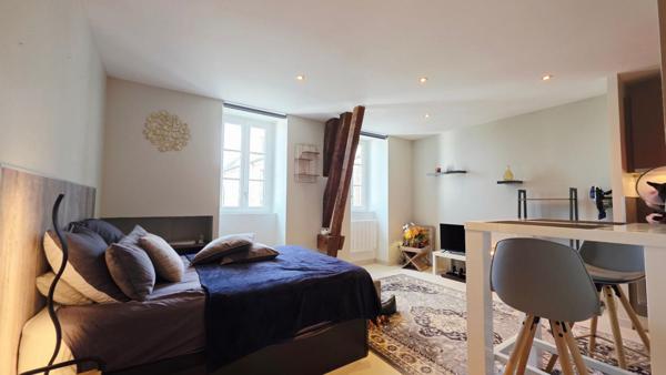BOURGES CENTRE APPARTEMENT STUDIO T1 30.8M² RENOVÉE
