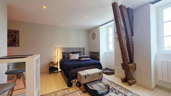 BOURGES CENTRE APPARTEMENT STUDIO T1 30.8M² RENOVÉE