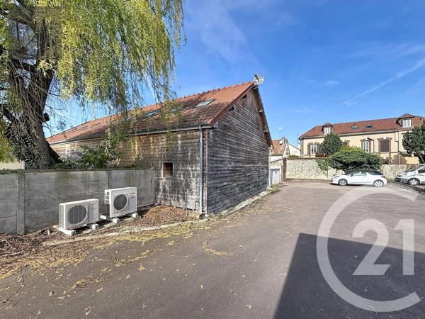Appartement Loft à vendre  3 pièces - 64,21 m 2   TROYES  - 10