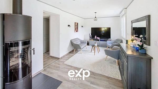 Villa atypique totalement rénovée au calme