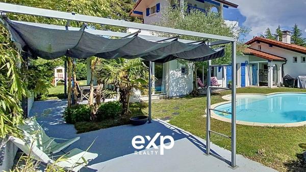 Villa atypique totalement rénovée au calme