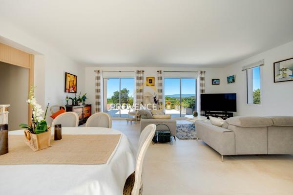 Aix-en-Provence (13100) Maison T4 de 2016 - 233m² sur terrain de 1000m²