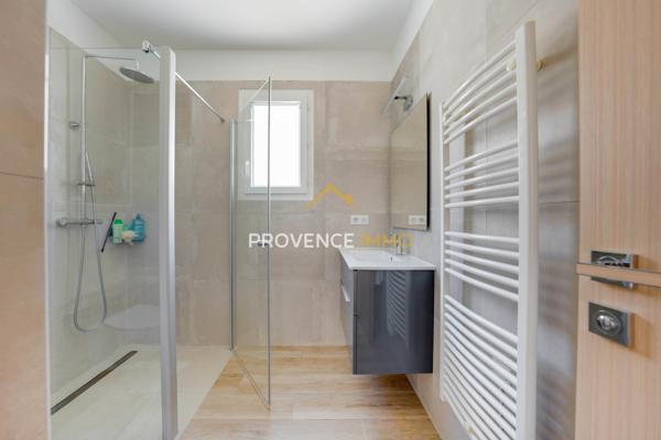Aix-en-Provence (13100) Maison T4 de 2016 - 233m² sur terrain de 1000m²