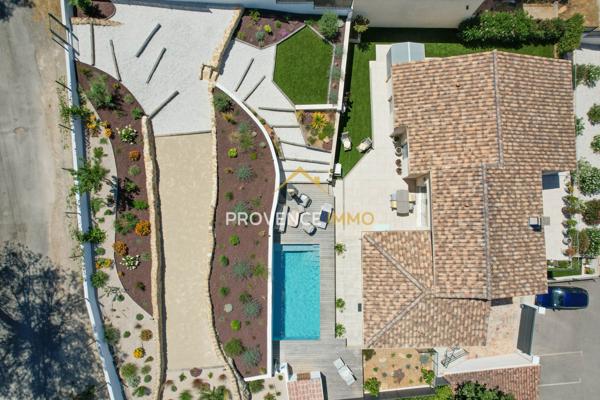 Aix-en-Provence (13100) Maison T4 de 2016 - 233m² sur terrain de 1000m²