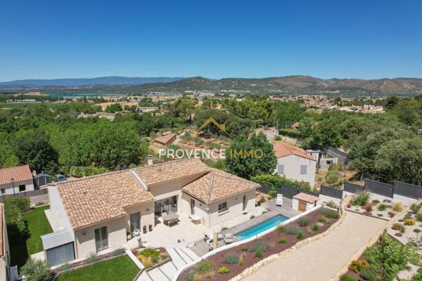 Aix-en-Provence (13100) Maison T4 de 2016 - 233m² sur terrain de 1000m²