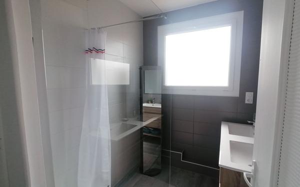 Appartement à vendre    3 pièces • 72,62 m2 Saint-Georges-de-Didonne