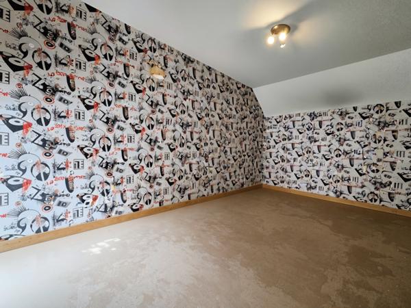 Maison 5 pièces - 85 m²