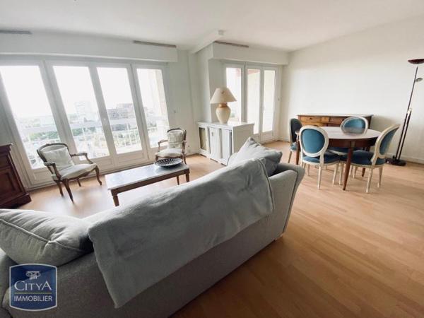 Appartement à louer 4 pièces 107.08m²