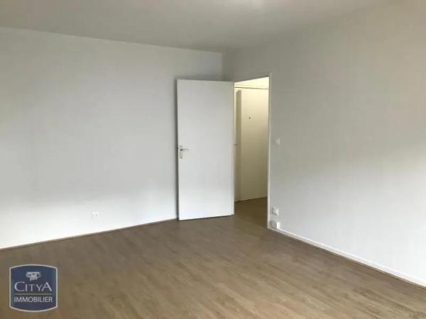 Appartement à louer 2 pièces 49.42m² Lyon (69008)