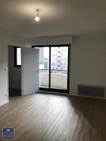 Appartement à louer 2 pièces 49.42m² Lyon (69008)