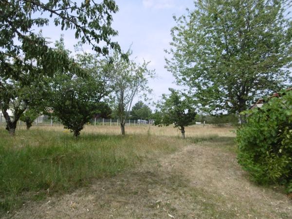 Vente Terrain108 m² - LIGNIERES (18160)