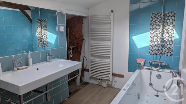 Maison à vendre  6 pièces - 200 m2 YGOS ST SATURNIN - 40