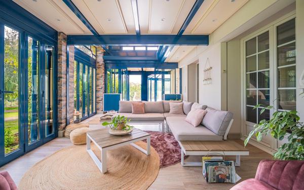 Maison à YVRE-L'EVEQUE, 72530 - 6 pièces 261m²