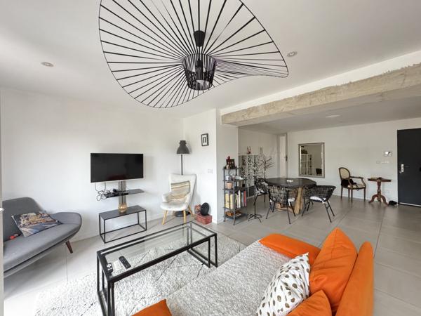 Marseille (13007) VENTE APPARTEMENT TYPE 3 89,75 M2 CARREZ TERRASSE 16,5 M2 SAMATAN ENDOUME 13007 MARSEILLE
