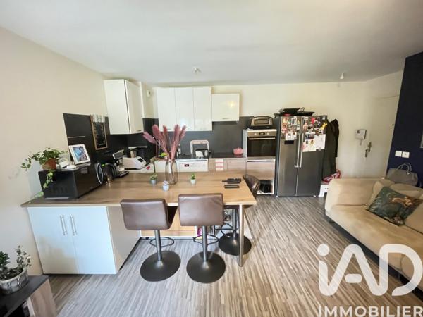 Appartement à vendre 3 pièces 52 m² Saint-Fargeau-Ponthierry