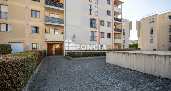 À vendre Studio 33 m² - Corbeil-essonnes 91100