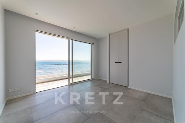 Villa d'exception en première ligne sur la plage