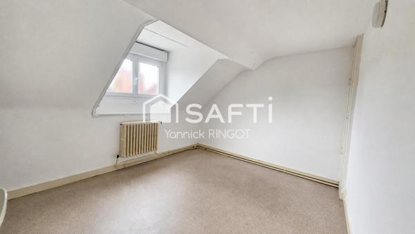 Hypercentre : maison, jardin, garage, double accès