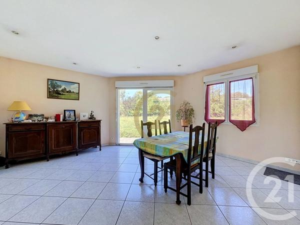 Maison à vendre  6 pièces - 133 m 2   GENEVREUILLE  - 70