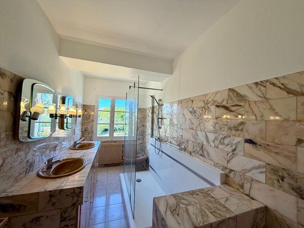 Maison  à vendre à 5 mn de Montagne