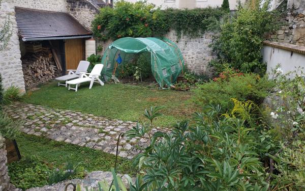 Maison à vendre    8 pièces •  Magny-en-Vexin