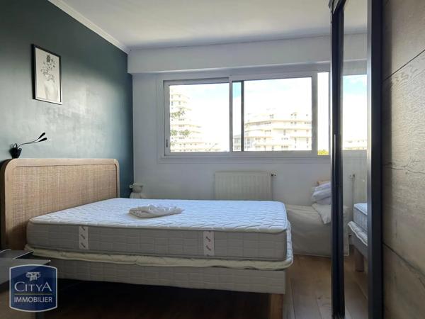 Appartement à louer 3 pièces 74.68m² Saint-Nazaire (44600)