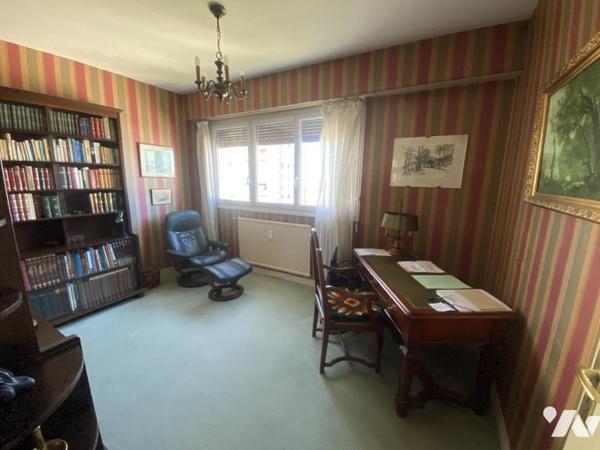 ANGERS – Quartier Arboretum  Grand T4 lumineux de 112 m² avec balcon, garage et cave**