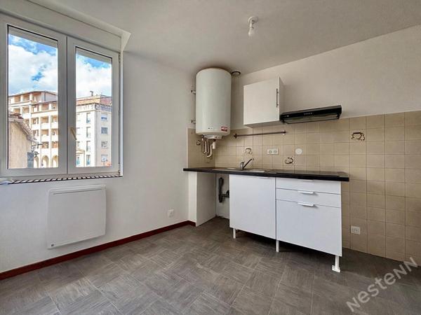 A louer - Hyper centre - Appartement T2 bis en duplex