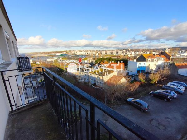 Appartement T2 entièrement rénové avec garage