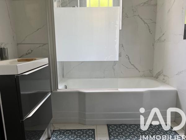 Maison à vendre 9 pièces 191 m² Clermont-Ferrand