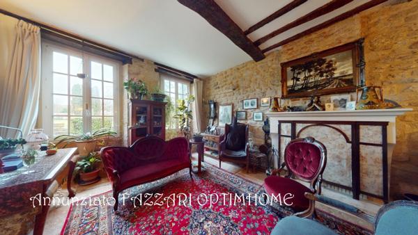 EXCLUSIVITÉ – Propriété de caractère / Petit château du XVIIIᵉ siècle à Mouzay (55) – 503 m² habitables – Proche Belgique, Luxembourg et Verdun
