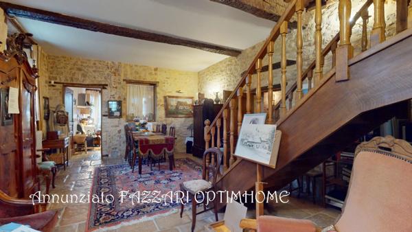 EXCLUSIVITÉ – Propriété de caractère / Petit château du XVIIIᵉ siècle à Mouzay (55) – 503 m² habitables – Proche Belgique, Luxembourg et Verdun