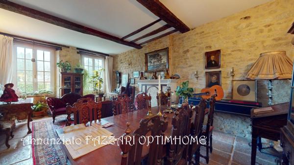 EXCLUSIVITÉ – Propriété de caractère / Petit château du XVIIIᵉ siècle à Mouzay (55) – 503 m² habitables – Proche Belgique, Luxembourg et Verdun