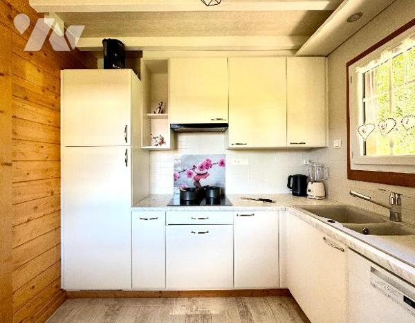 PREMANON, Quartier Jouvencelles, chalet rénové avec terrain de 642 m².